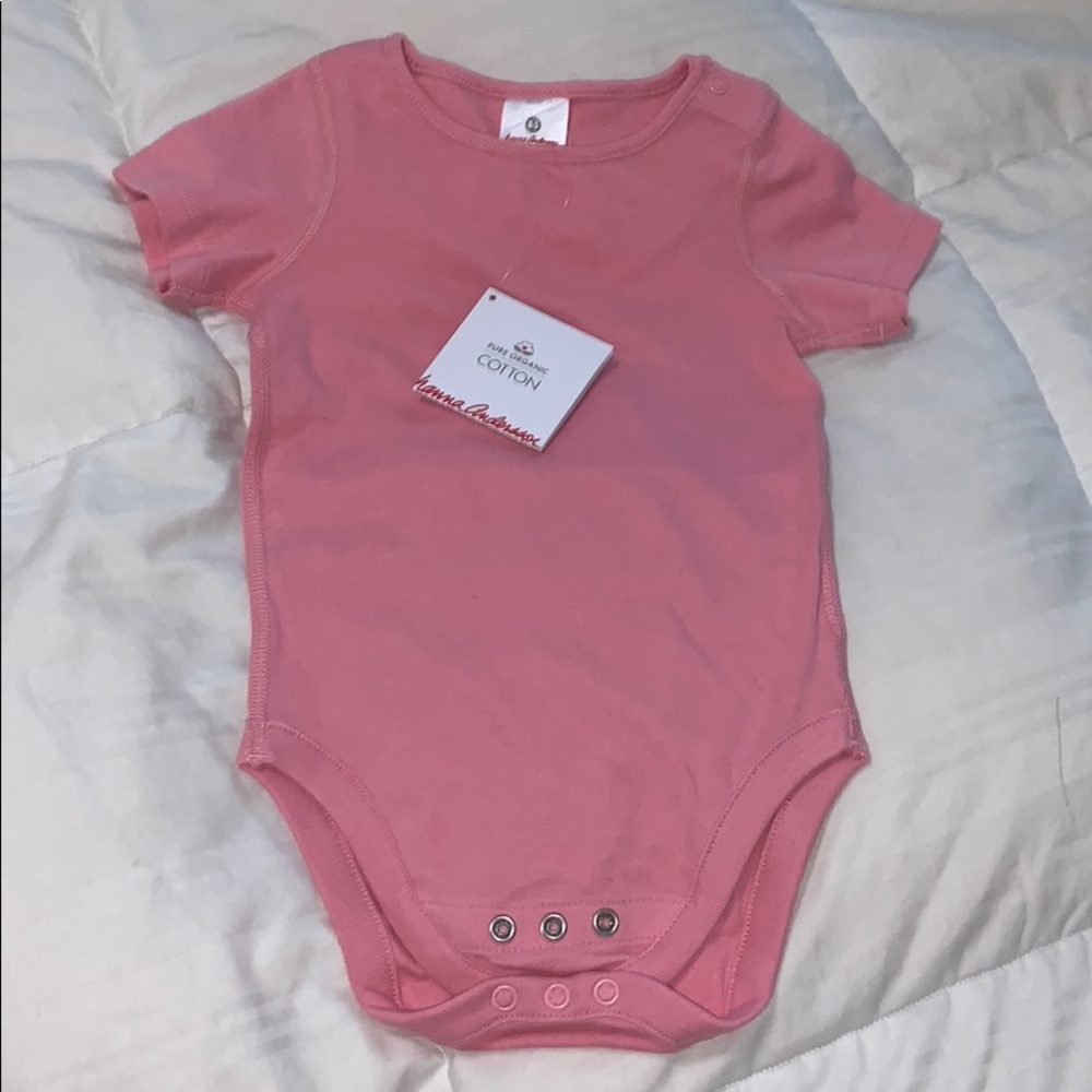 Hanna Andersson size 85 pink onesie